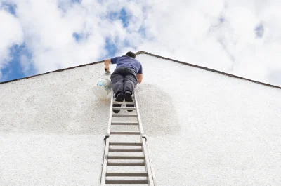 Peinture extérieure à Faucon — façades et ravalement